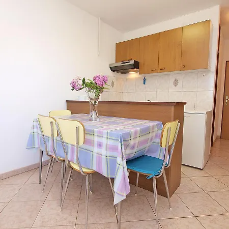 Apartment Mate 909 Fazana