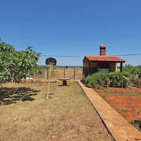 Mate 909 Apartment *